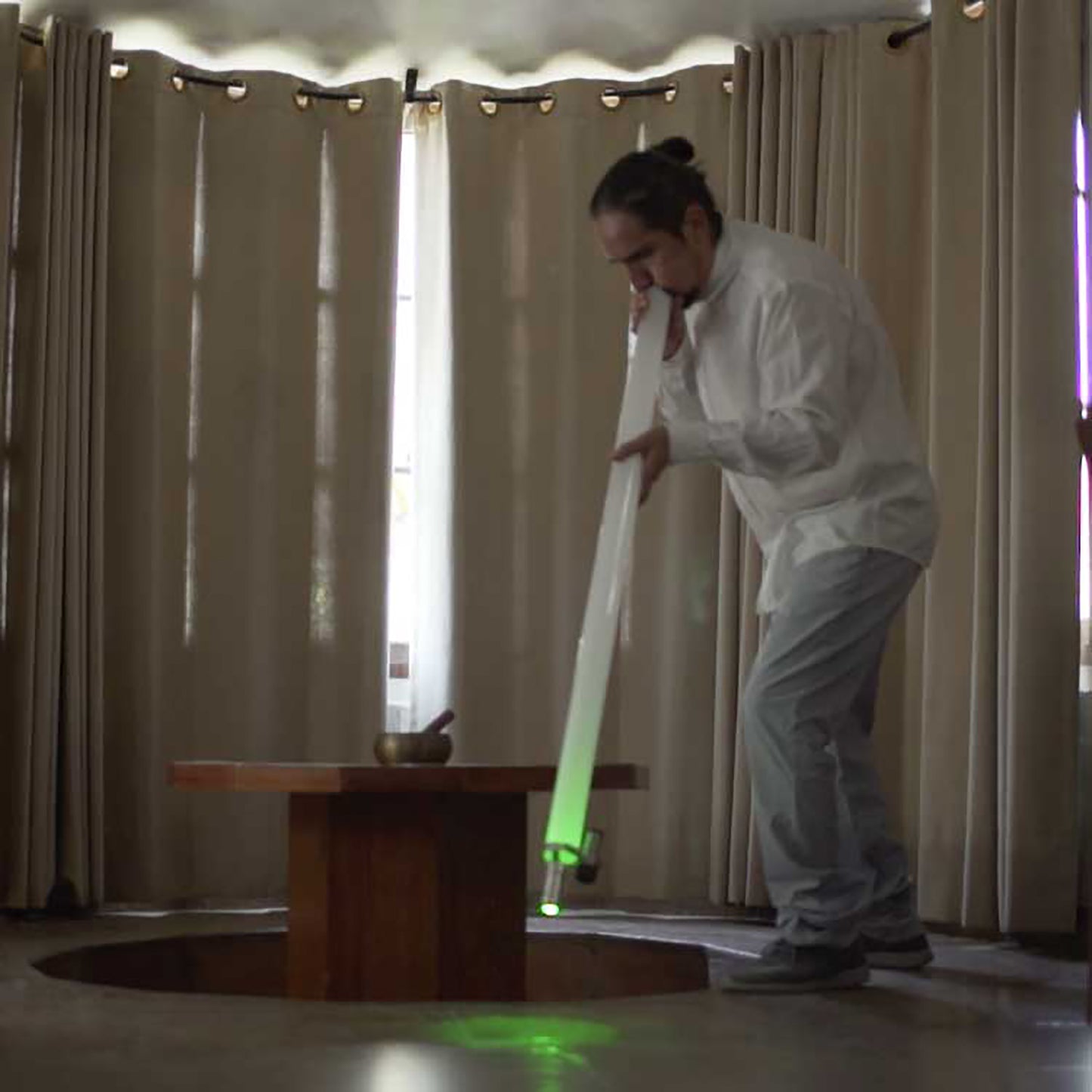 Didgeridoo de cuarzo con sistema cromatico